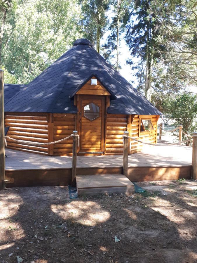 Chambres D'Hotes Les 4 Vents Yzengremer Exterior photo